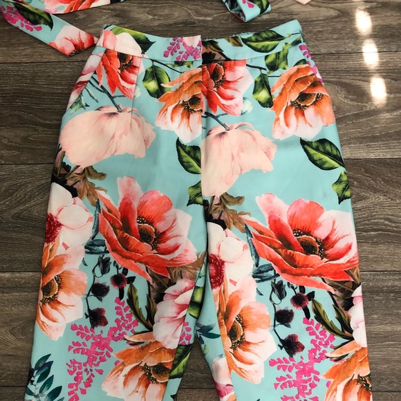 Floral Two Piece Pant Set - Picture 4 of 8